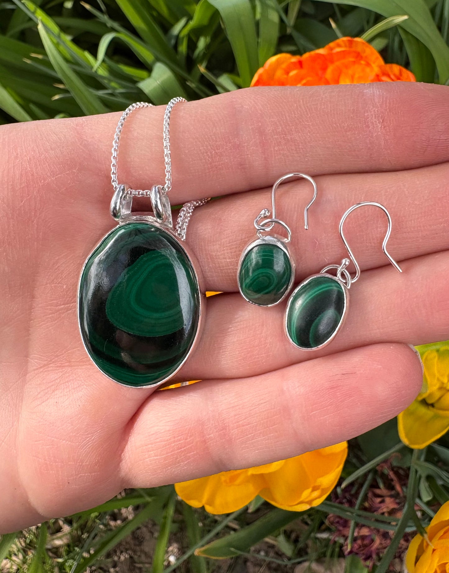 Malachite Necklace (20 inch chain)