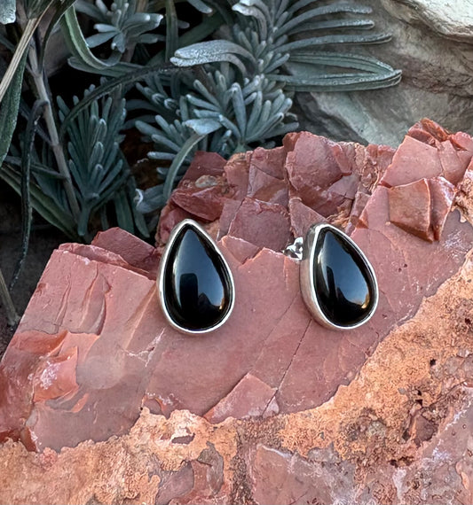 Teardrop onyx earrings